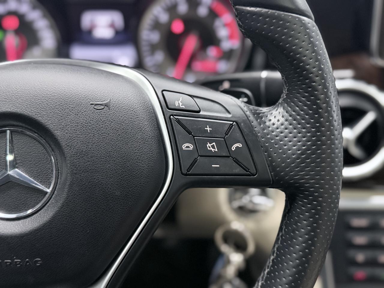 2015 Mercedes-Benz GLA AMG PKG|NAV|BACKUP|BSM|FCW|PANO|4MATIC| Photo