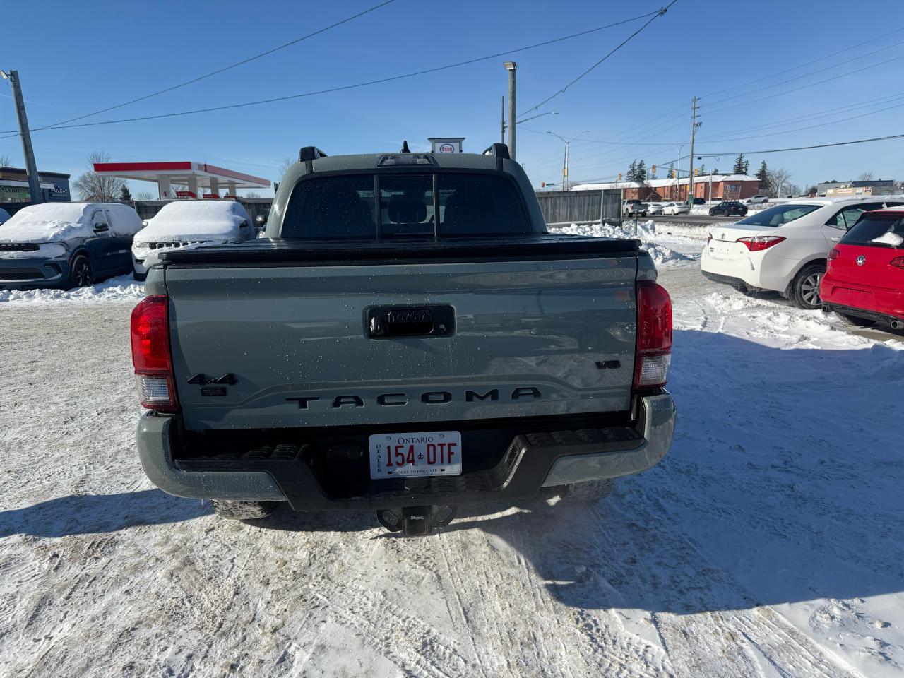 2023 Toyota Tacoma TRAIL EDITION, 4X4, ONLY 23,000KMS, CERTIFIED Photo