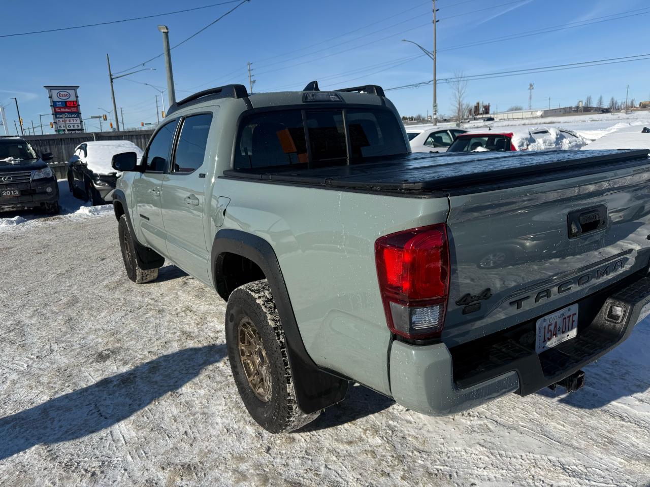 2023 Toyota Tacoma TRAIL EDITION, 4X4, ONLY 23,000KMS, CERTIFIED Photo2