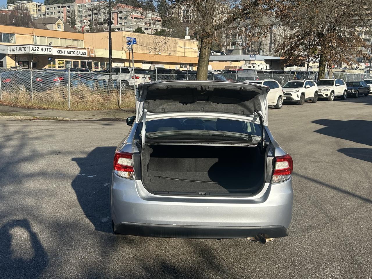 2018 Subaru Impreza CONVENIENCE - Photo #4