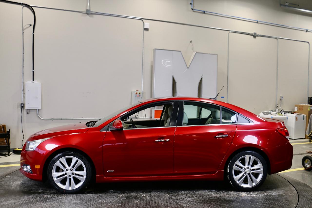 2012 Chevrolet Cruze LTZ RS - SUNROOF|LEATHER|HEATED SEATS|ALLOY WHEEL Photo2