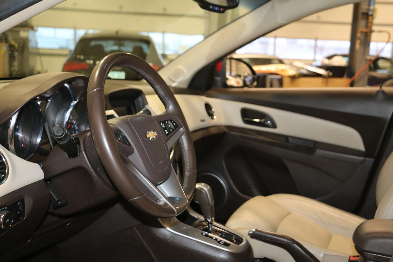 2012 Chevrolet Cruze LTZ RS - SUNROOF|LEATHER|HEATED SEATS|ALLOY WHEEL Photo