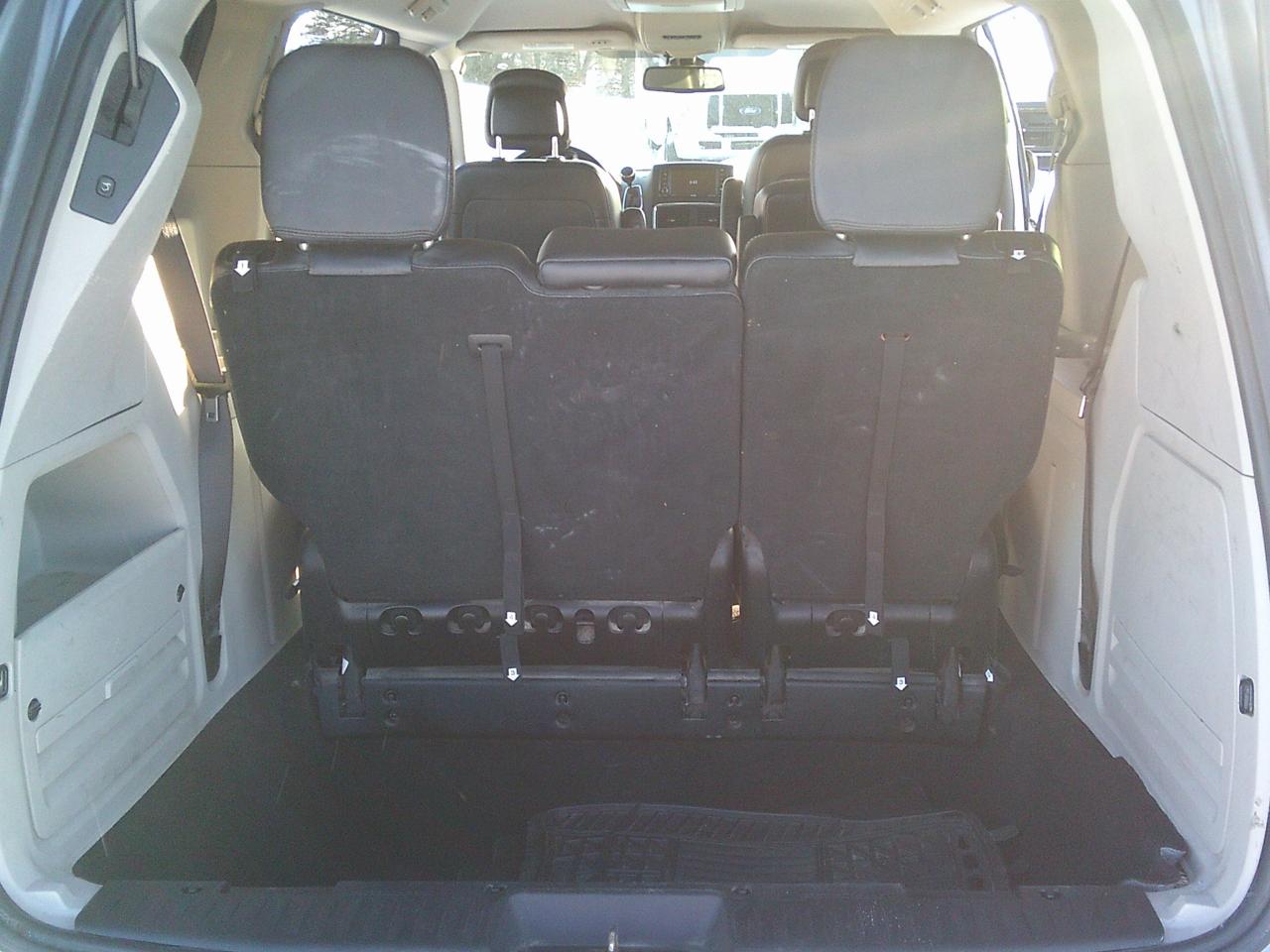 2018 Dodge Grand Caravan Crew Plus Stow N Go Photo