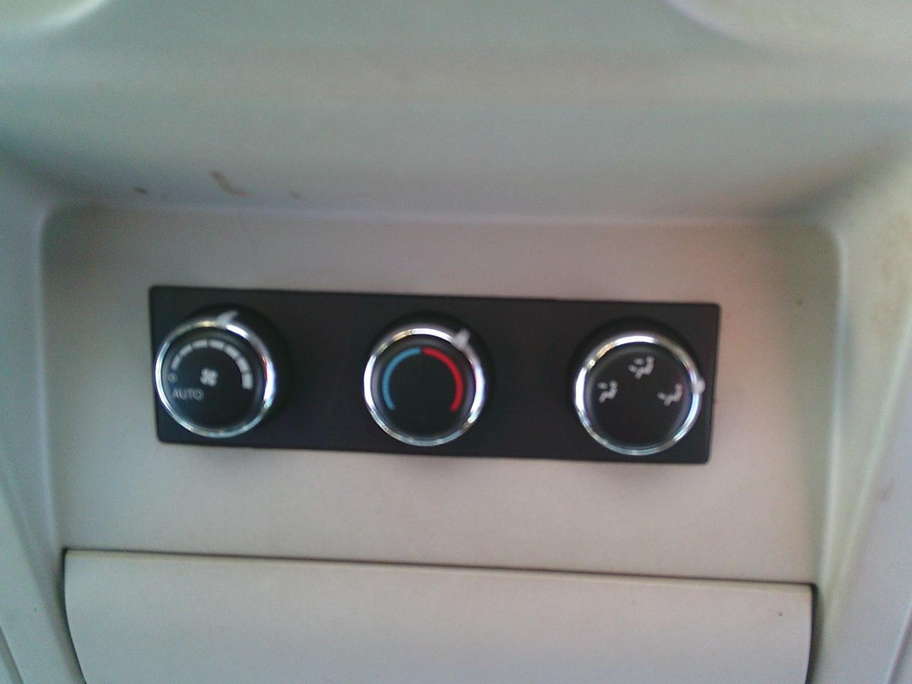 2018 Dodge Grand Caravan Crew Plus Stow N Go Photo