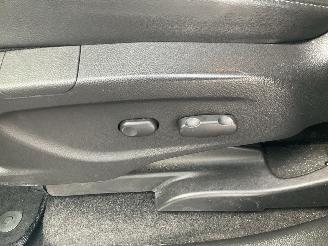 2018 Buick Encore LOW KM / GAS SAVER / CARPLAY / KEYLESS START Photo