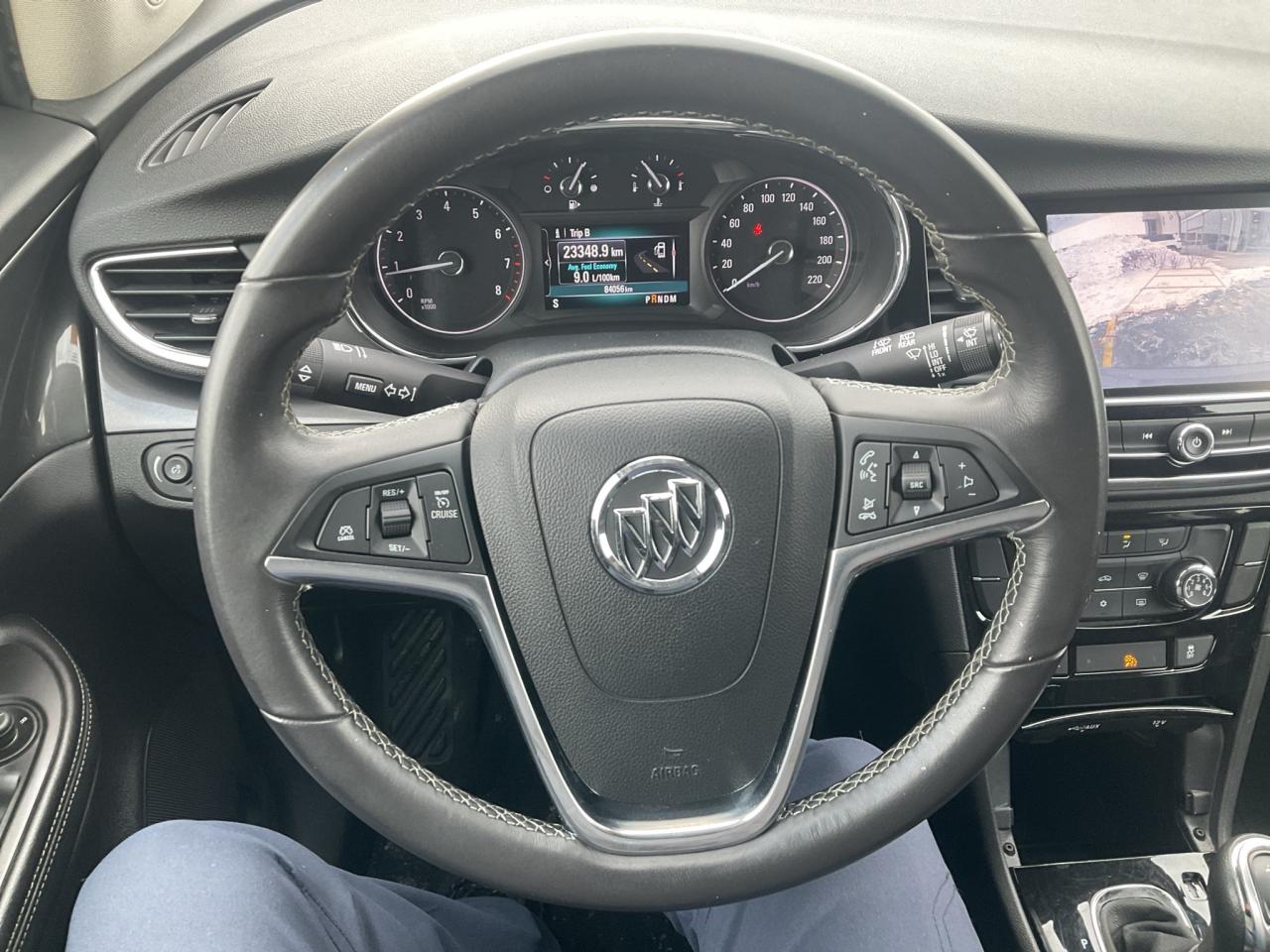 2018 Buick Encore LOW KM / GAS SAVER / CARPLAY / KEYLESS START Photo