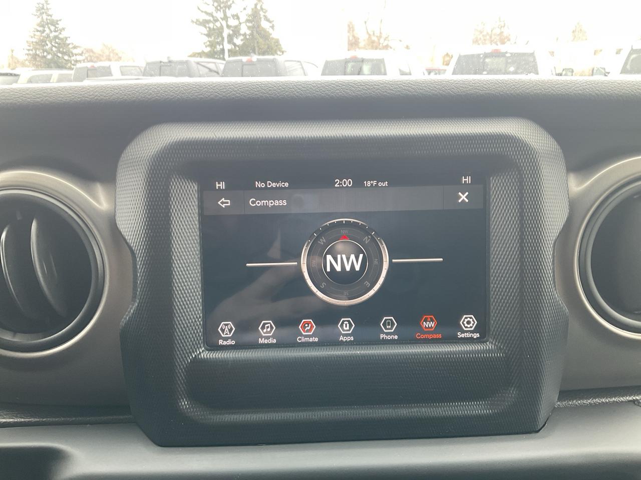 2019 Jeep Wrangler V6 / CARPLAY / TECHNOLOGY GROUP / CLEAN CARFAX Photo