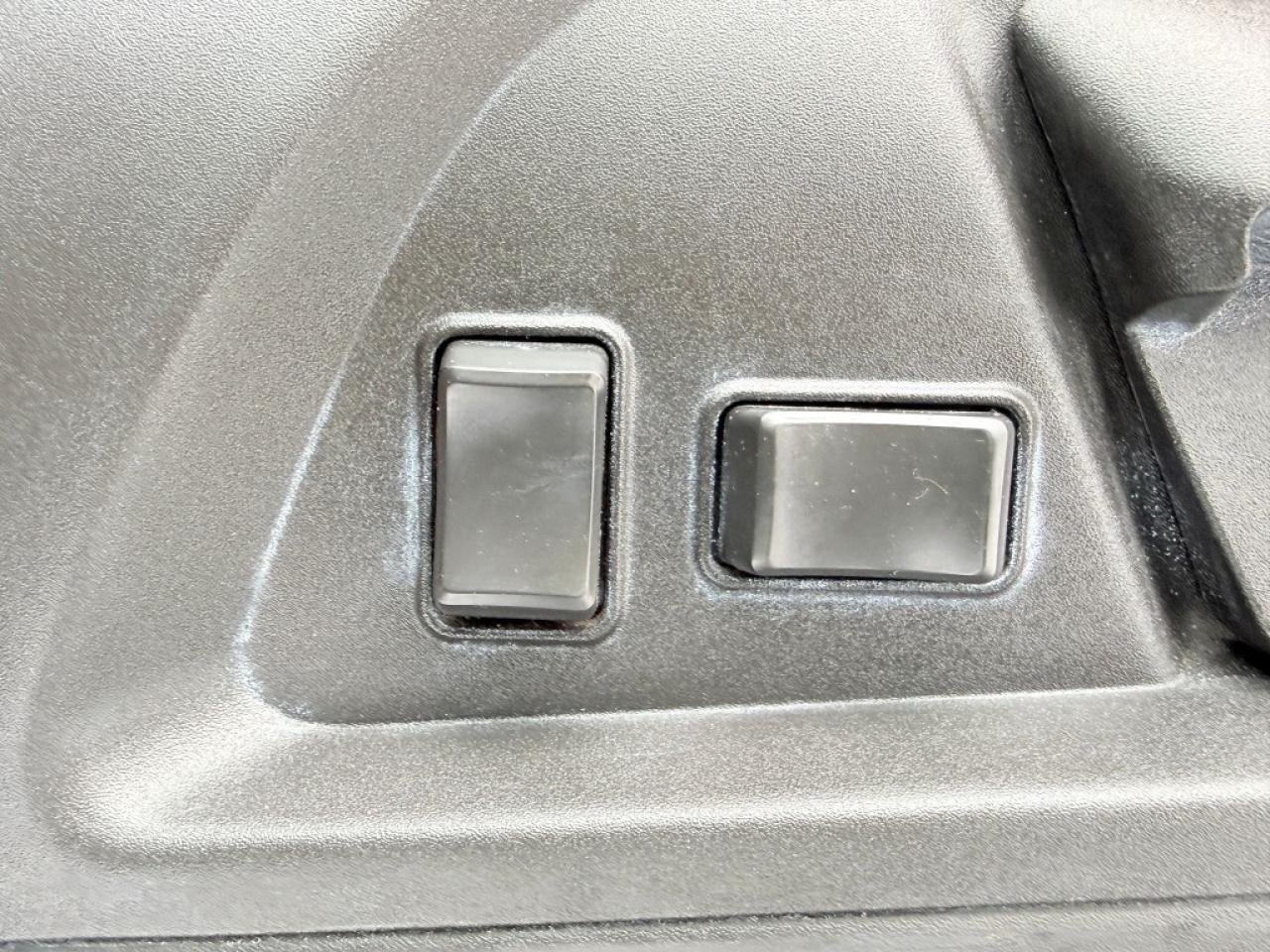 2012 Chevrolet Equinox 1LT Front-wheel Drive Sport Utility Automatic Photo