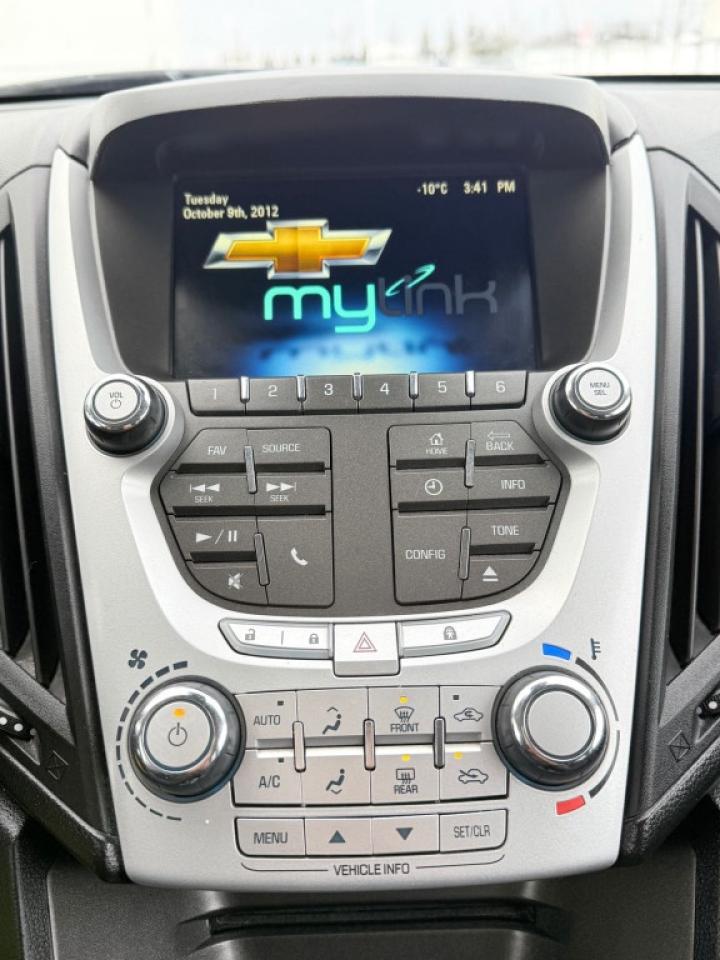 2012 Chevrolet Equinox 1LT Front-wheel Drive Sport Utility Automatic Photo