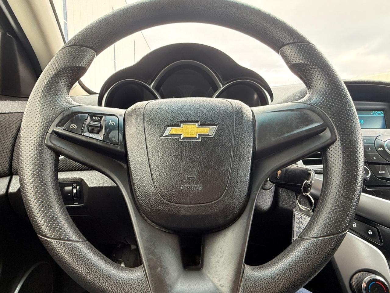 2011 Chevrolet Cruze 4dr Sedan Eco w/1SA Photo