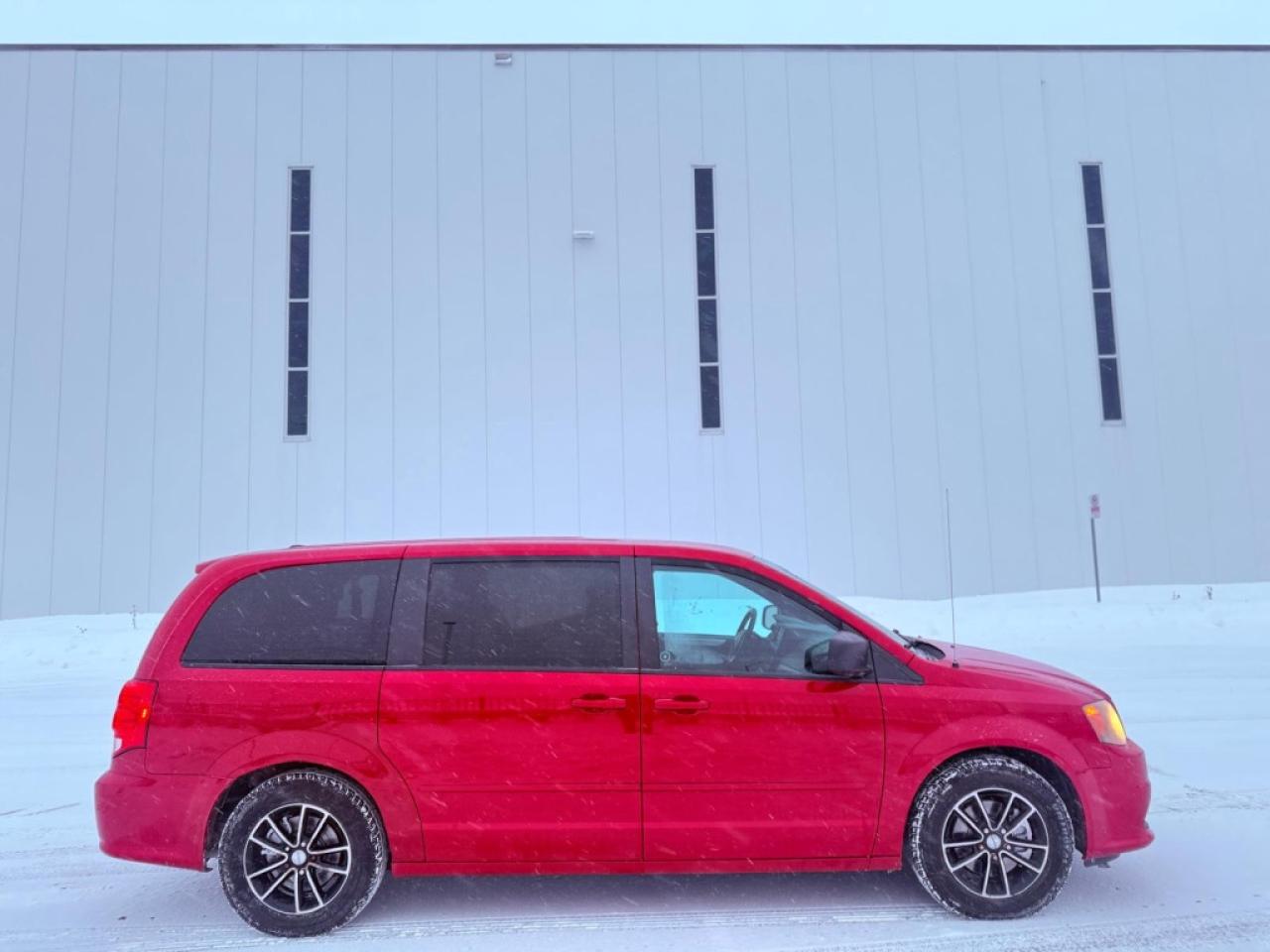 2014 Dodge Grand Caravan SXT Front-wheel Drive Passenger Van Automatic Photo