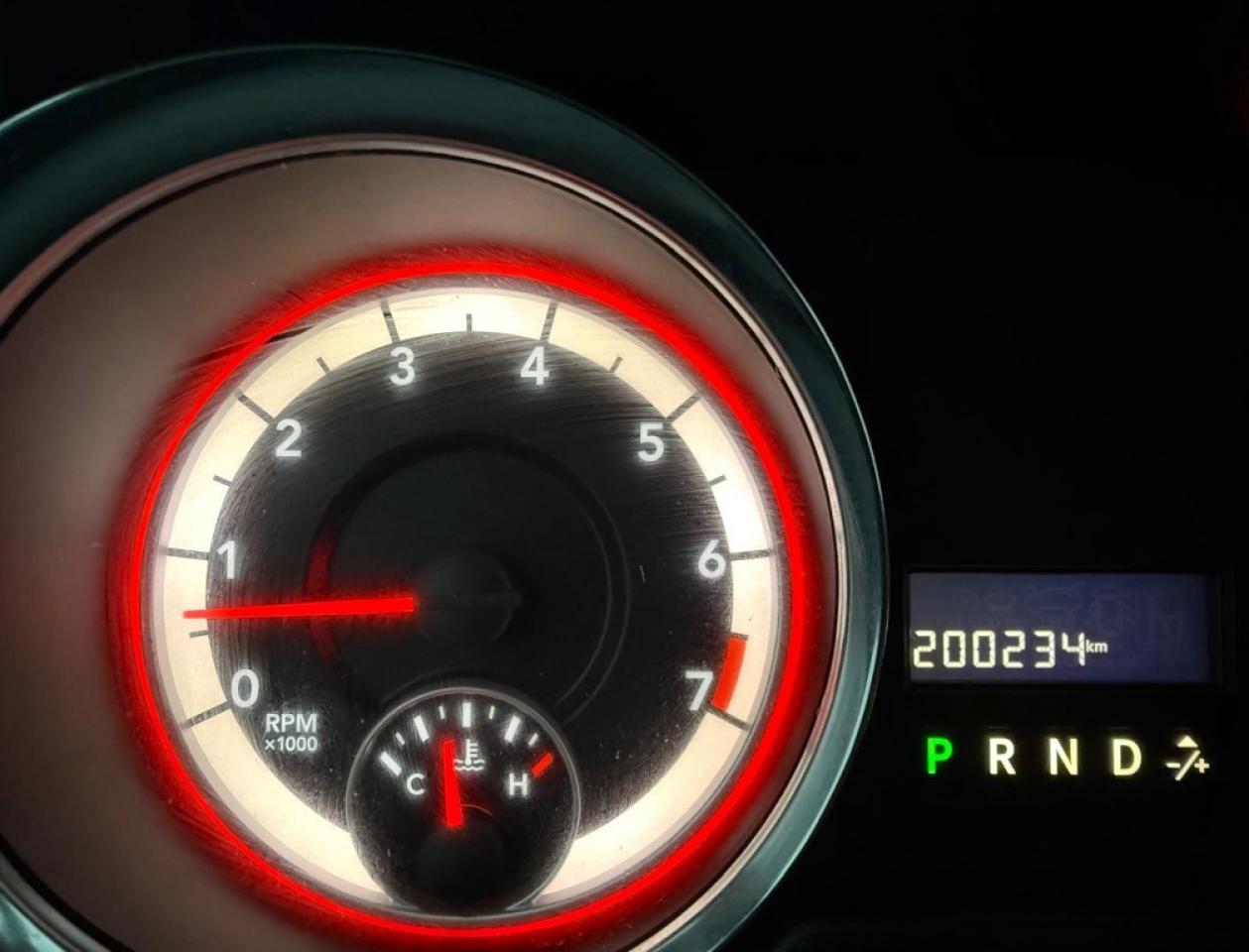 2014 Dodge Grand Caravan SXT Front-wheel Drive Passenger Van Automatic Photo