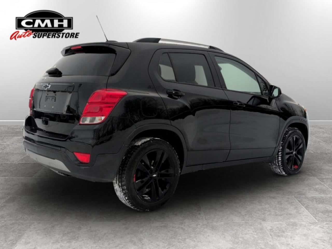 2018 Chevrolet Trax LT Redline Edition Photo3