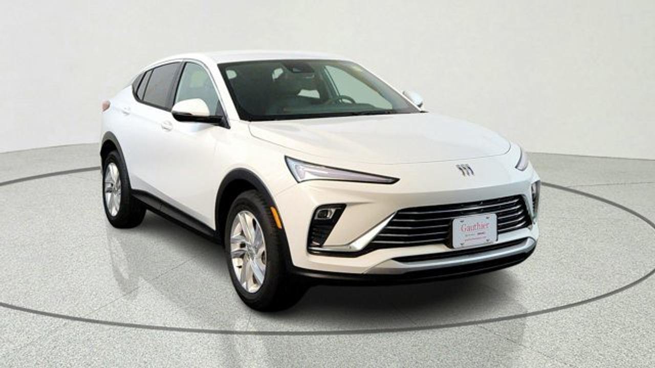 The 2026 Buick Envista Preferred serves as the well-equipped entry-level trim in the Envista lineup. Featuring a 1.2 L turbocharged three-cylinder engine (137 hp, 162 lb-ft) paired with a six-speed automatic transmission and front-wheel drive. It includes an 11-inch ultrawide infotainment touchscreen paired with an 8-inch driver information display, wireless Apple CarPlay and Android Auto, six-speaker audio system, remote keyless entry and start, heated front seats, heated flat-bottom steering wheel, and Buicks QuietTuning for a quiet ride. Standard safety features encompass the full Buick Driver Confidence suite, including automatic emergency braking, front pedestrian braking, lane-keep assist, forward collision alert, following distance indicator and IntelliBeam auto high beams.