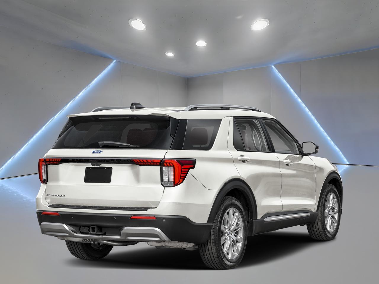 2026 Ford Explorer Platinum Photo