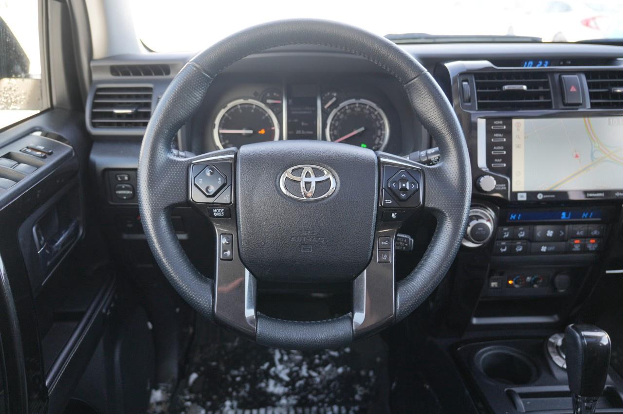 2020 Toyota 4Runner V6 Photo