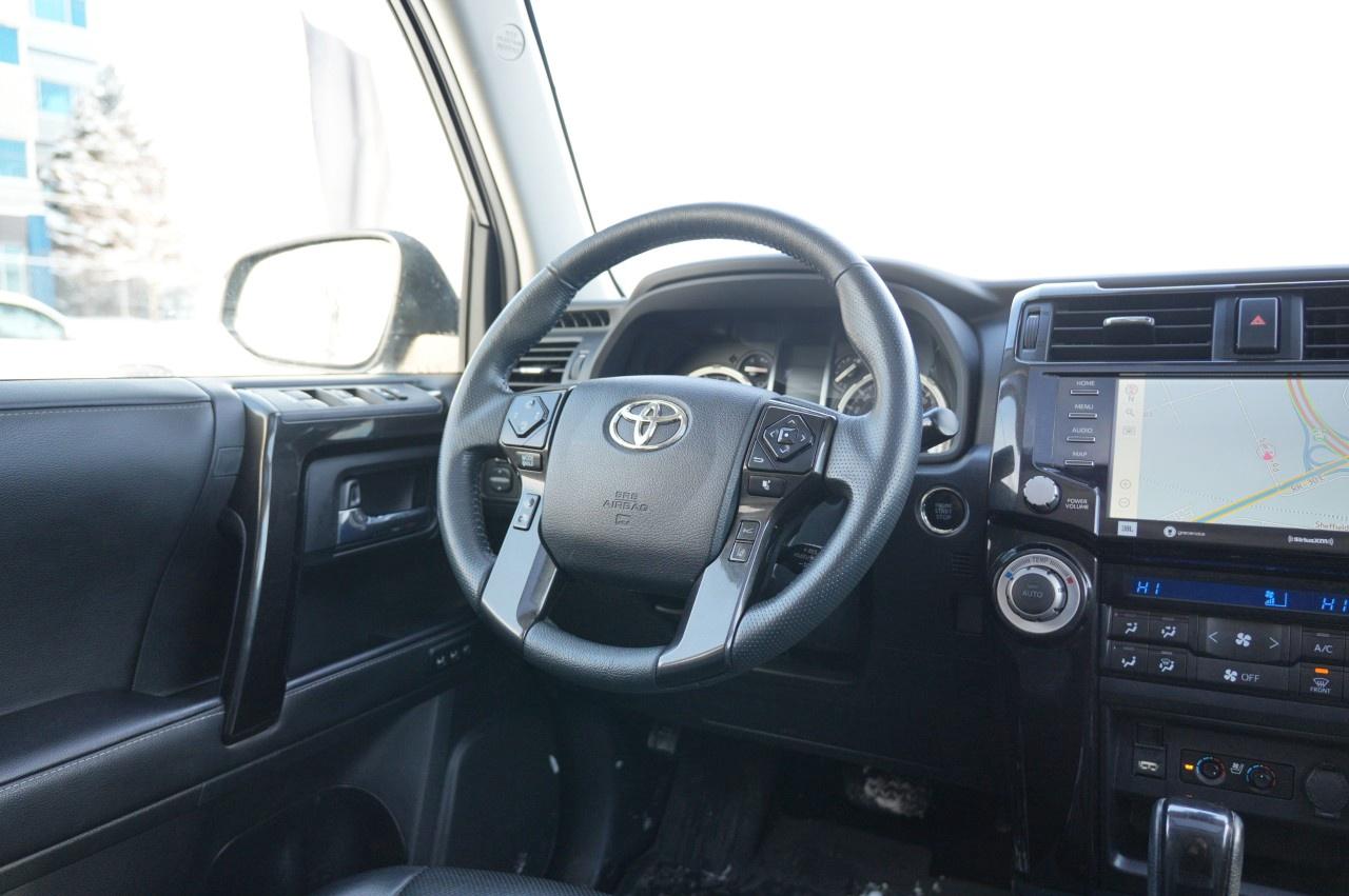 2020 Toyota 4Runner V6 Photo