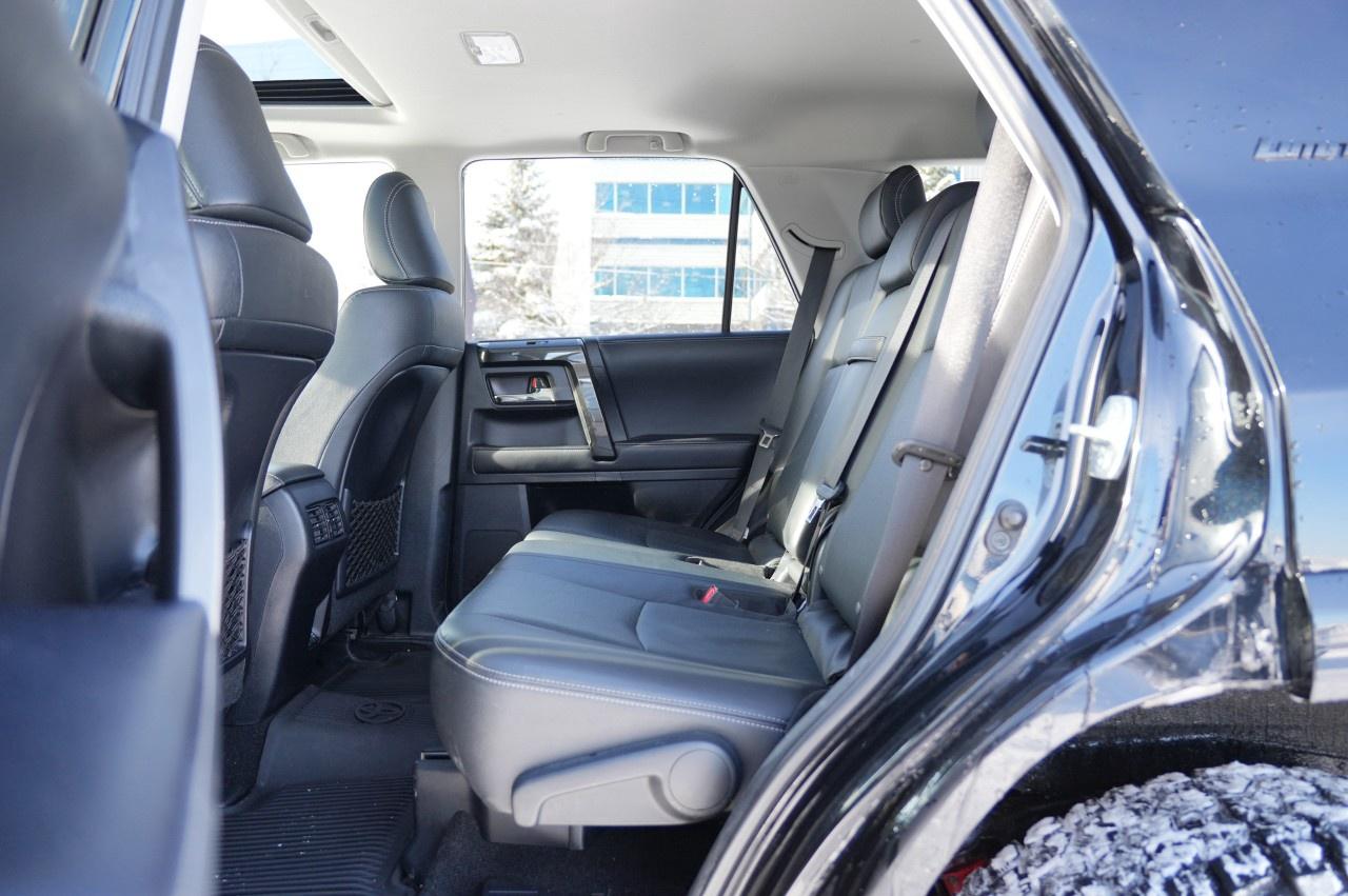 2020 Toyota 4Runner V6 Photo