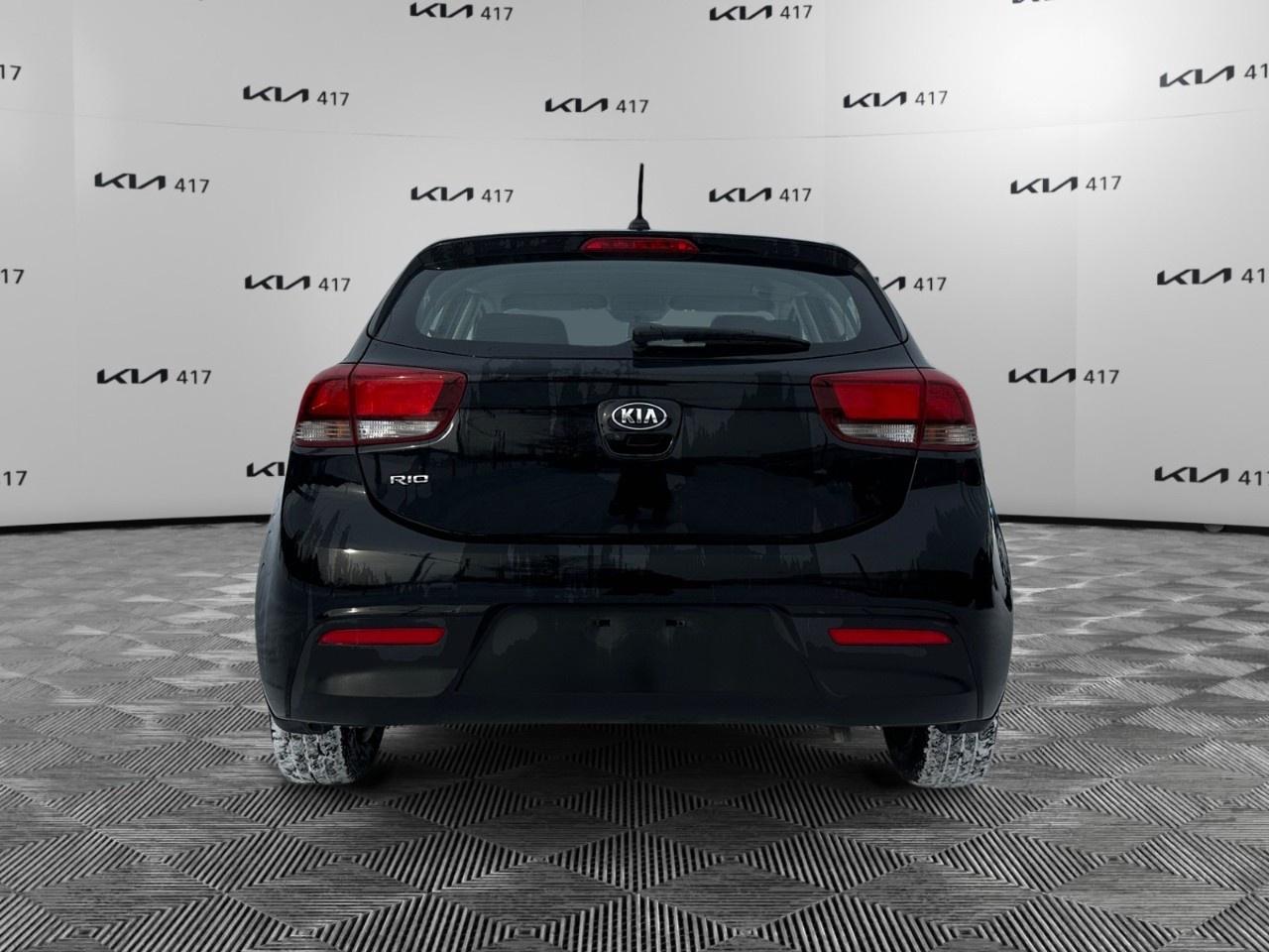 2021 Kia Rio 5-Door LX  IVT Photo