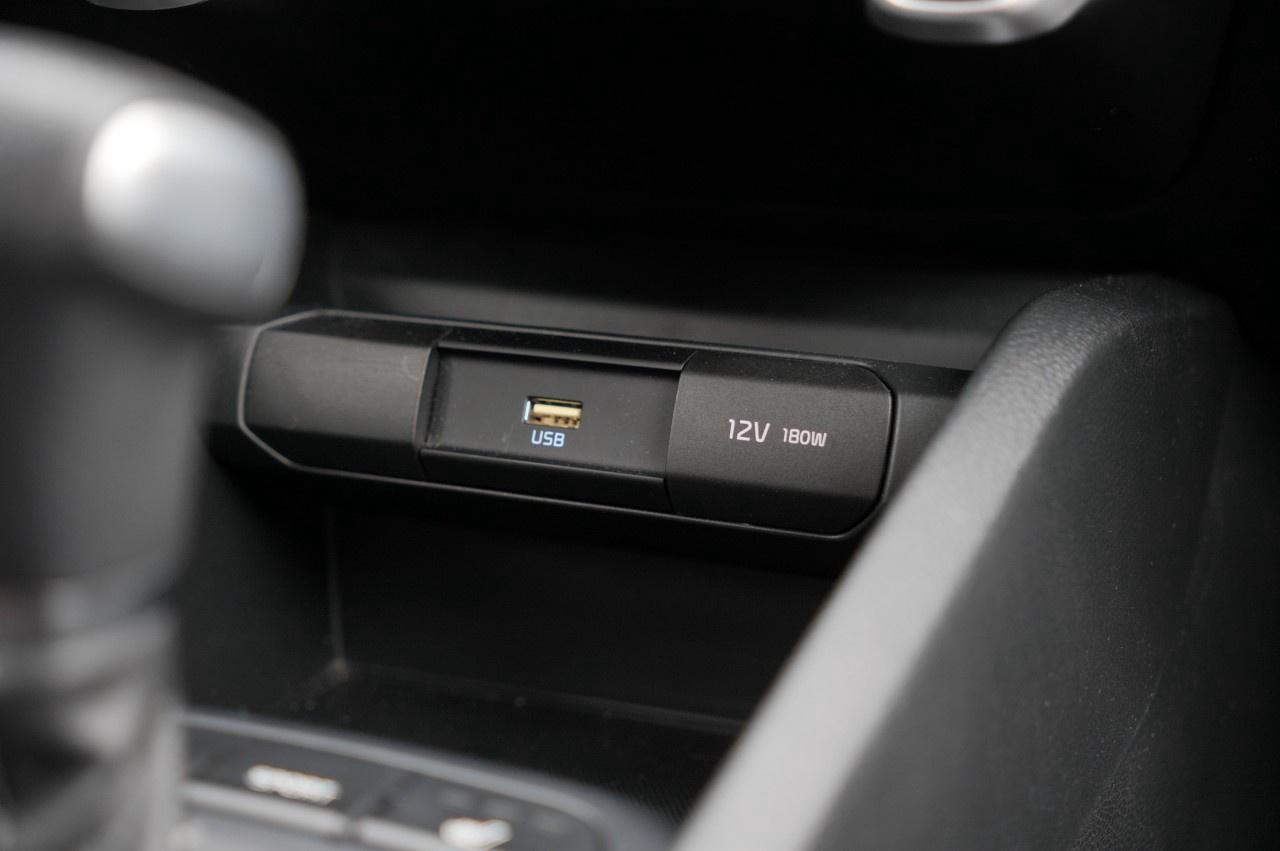 2021 Kia Rio 5-Door LX  IVT Photo