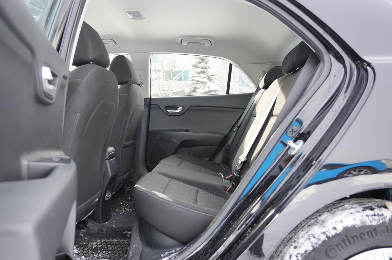 2021 Kia Rio 5-Door LX  IVT Photo