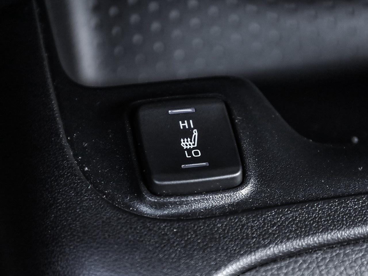 2023 Toyota Corolla Hatchback Photo