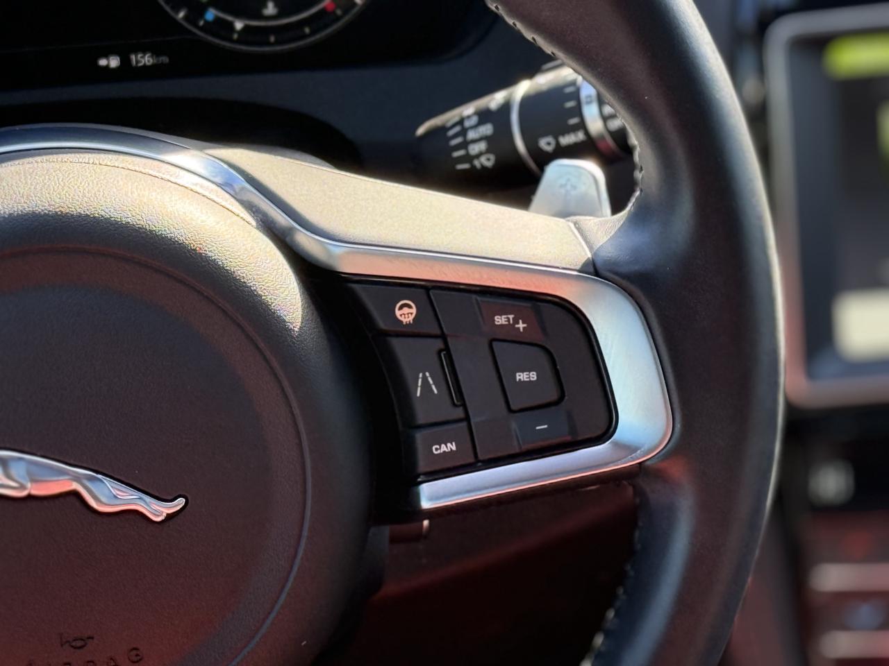 2020 Jaguar F-PACE 30t R-SPORT | RED LEATHER | PANO | 360 CAMERA Photo