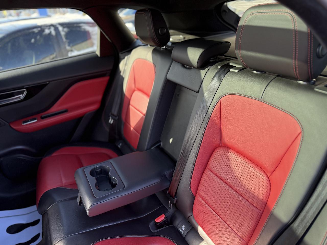 2020 Jaguar F-PACE 30t R-SPORT | RED LEATHER | PANO | 360 CAMERA Photo