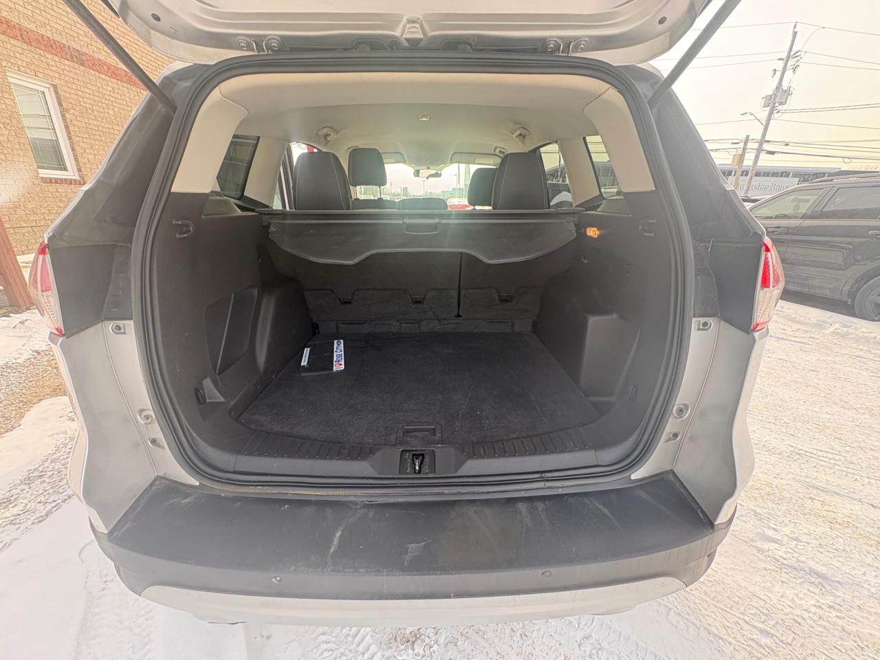 2015 Ford Escape 4WD 4dr SE, 125000 KM | ONE OWNER | CLEAN CARFAX | Certified & 1yearWarranty Photo