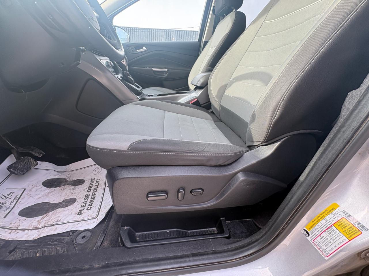 2015 Ford Escape 4WD 4dr SE, 125000 KM | ONE OWNER | CLEAN CARFAX | Certified & 1yearWarranty Photo