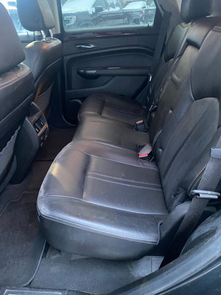 2012 Cadillac SRX Luxury Photo