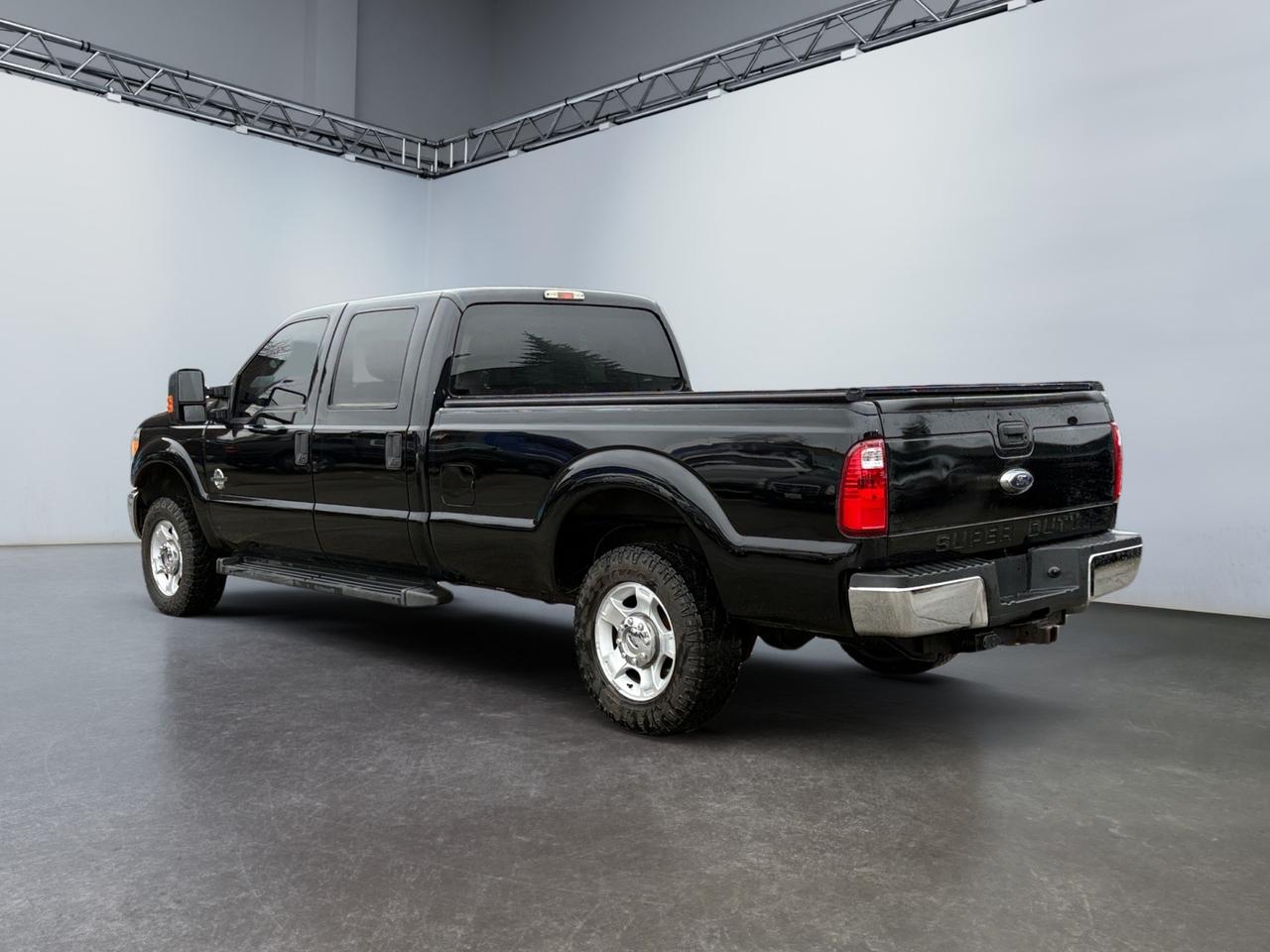 2016 Ford SUPER DUTY F-250 SRW 4WD Crew Cab 172" XLT DIESEL Photo4