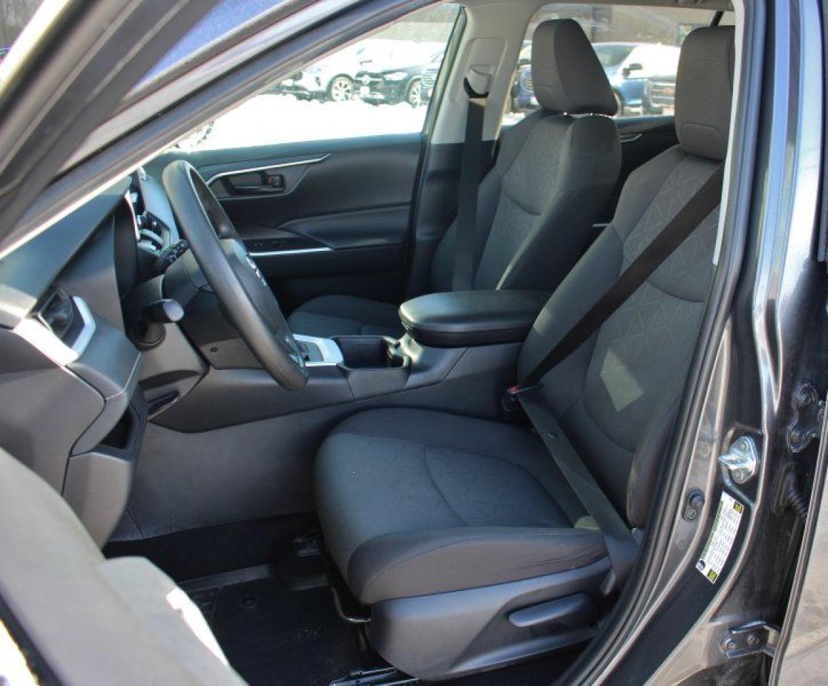 2024 Toyota RAV4 LE*AWD*Heated Seats*Bluetooth*Rear Cam*2.5L-4cyl Photo