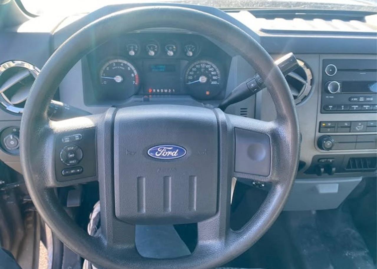 2012 Ford F-250 4WD SuperCab 158" XLT 6.2L V8 Photo