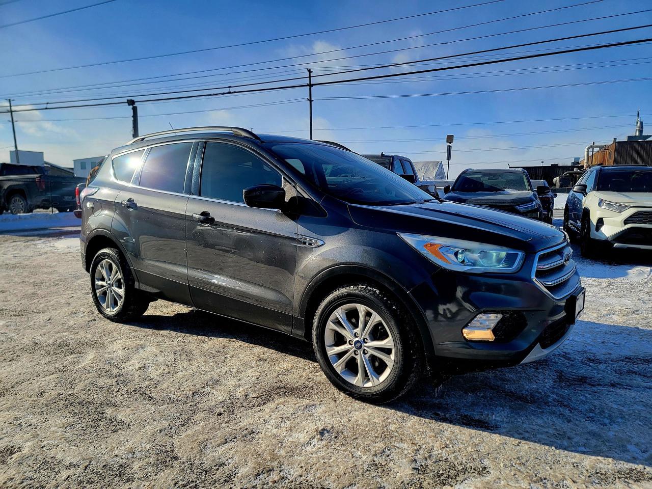 2018 Ford Escape SEL | 4WD | 2.0 | LOADED | CLEAN Photo