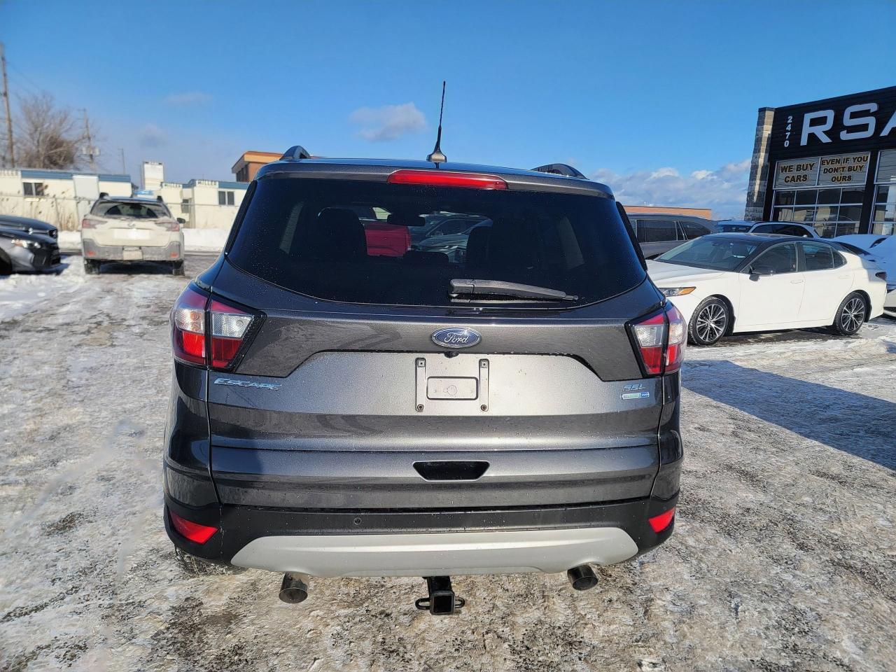 2018 Ford Escape SEL | 4WD | 2.0 | LOADED | CLEAN Photo