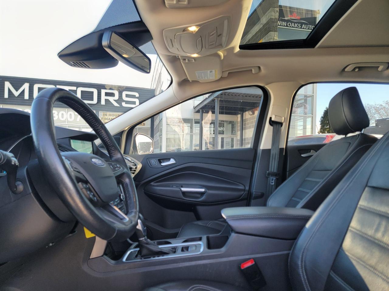 2018 Ford Escape SEL | 4WD | 2.0 | LOADED | CLEAN Photo