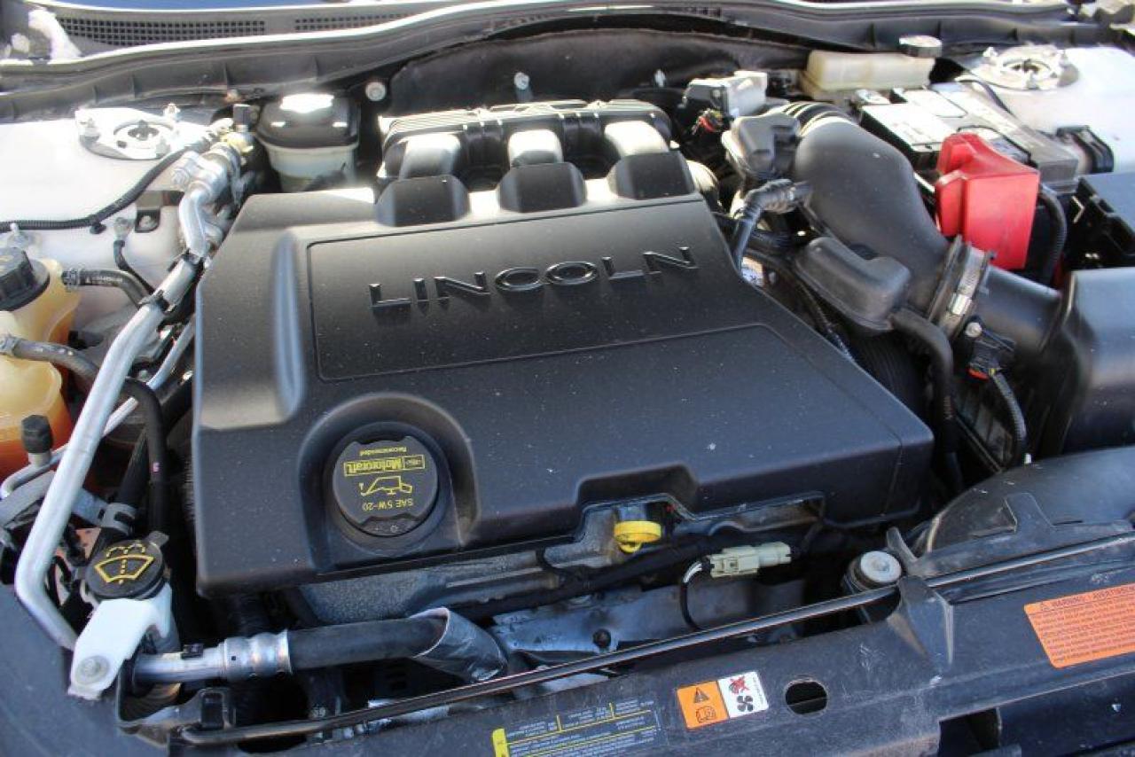 2012 Lincoln MKZ Super Low Ks*AWD*Heated Leather*Sun Roof*Bluetooth Photo