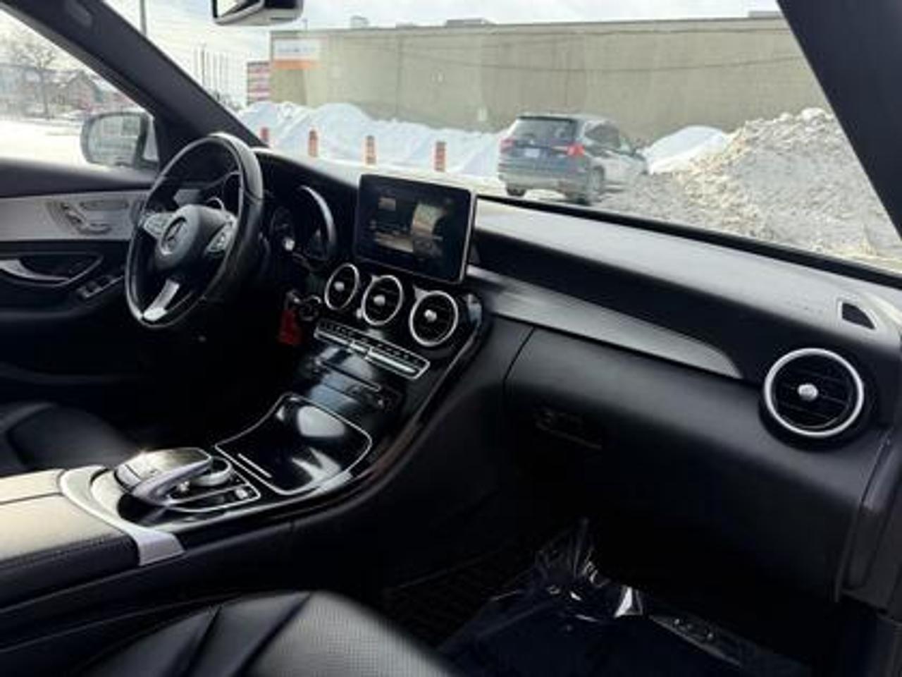 2018 Mercedes-Benz C-Class C300 4MATIC Sedan Photo