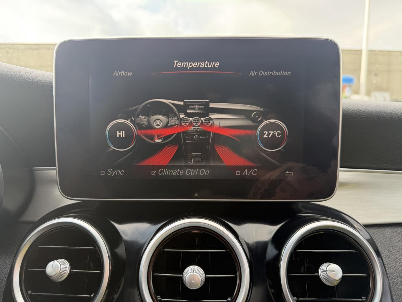 2018 Mercedes-Benz C-Class C 300 4MATIC Sedan Photo