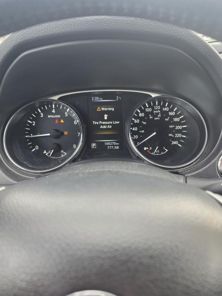 2014 Nissan Rogue AWD 4dr SL Photo