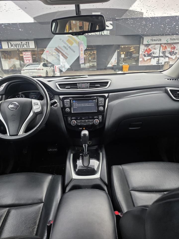 2014 Nissan Rogue AWD 4dr SL Photo