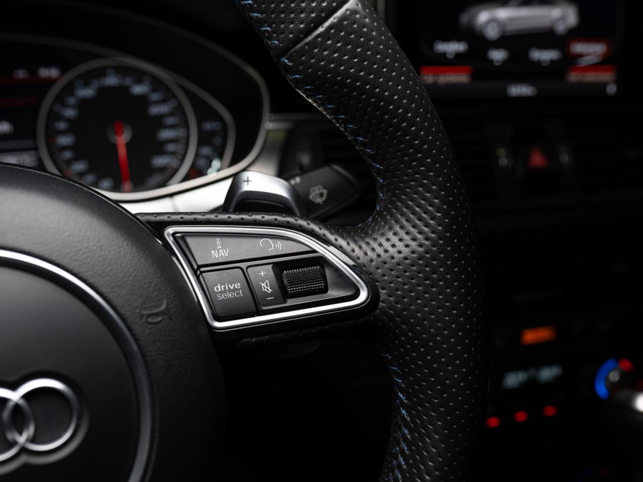 2017 Audi RS 7 PERFORMANCE | NIGHT VISION | CARBON FIBRE | 21 IN Photo