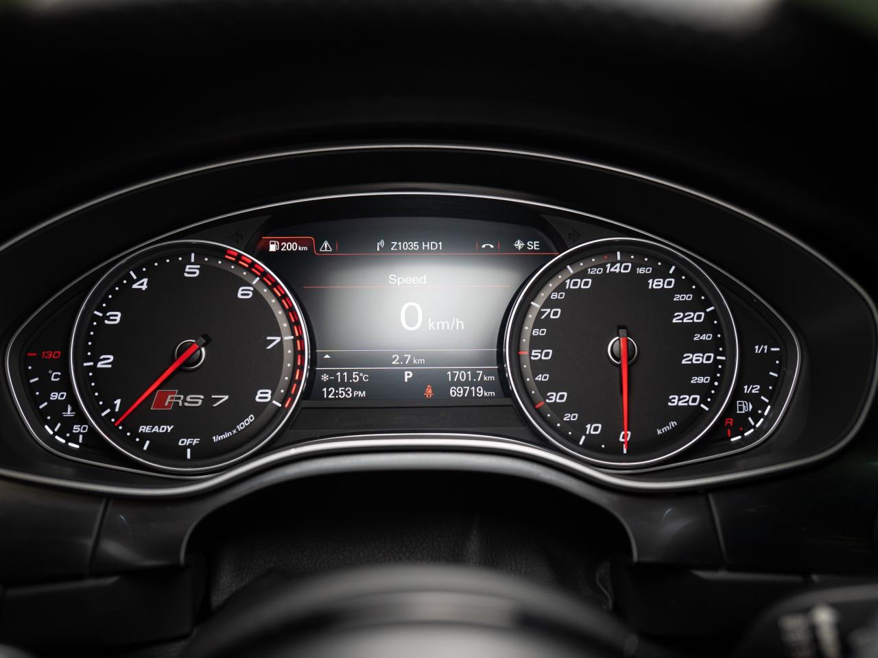 2017 Audi RS 7 PERFORMANCE | NIGHT VISION | CARBON FIBRE | 21 IN Photo