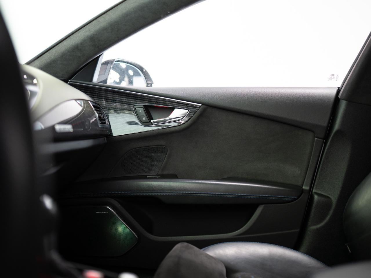 2017 Audi RS 7 PERFORMANCE | NIGHT VISION | CARBON FIBRE | 21 IN Photo