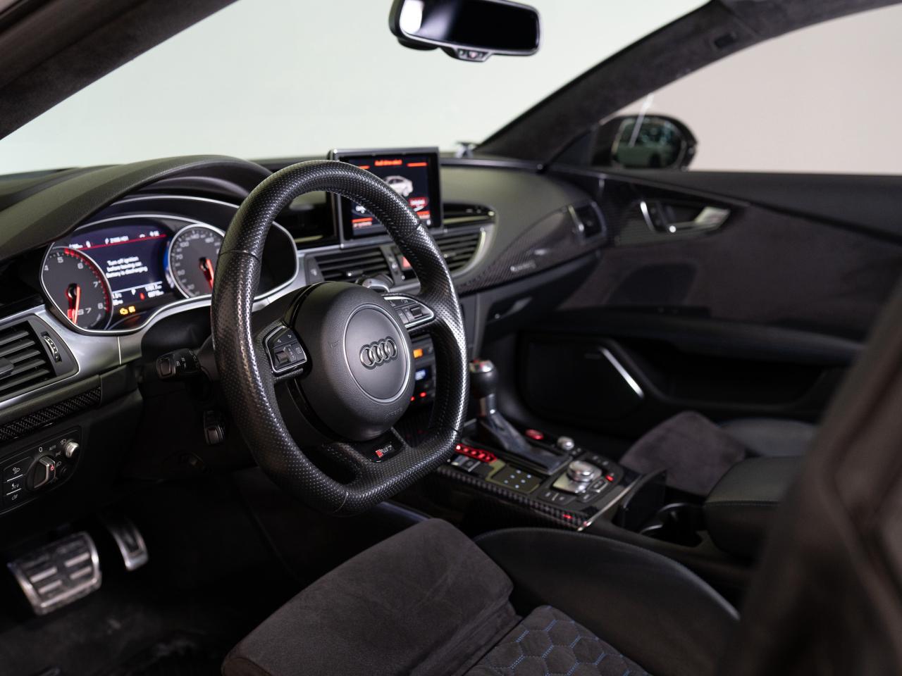 2017 Audi RS 7 PERFORMANCE | NIGHT VISION | CARBON FIBRE | 21 IN Photo