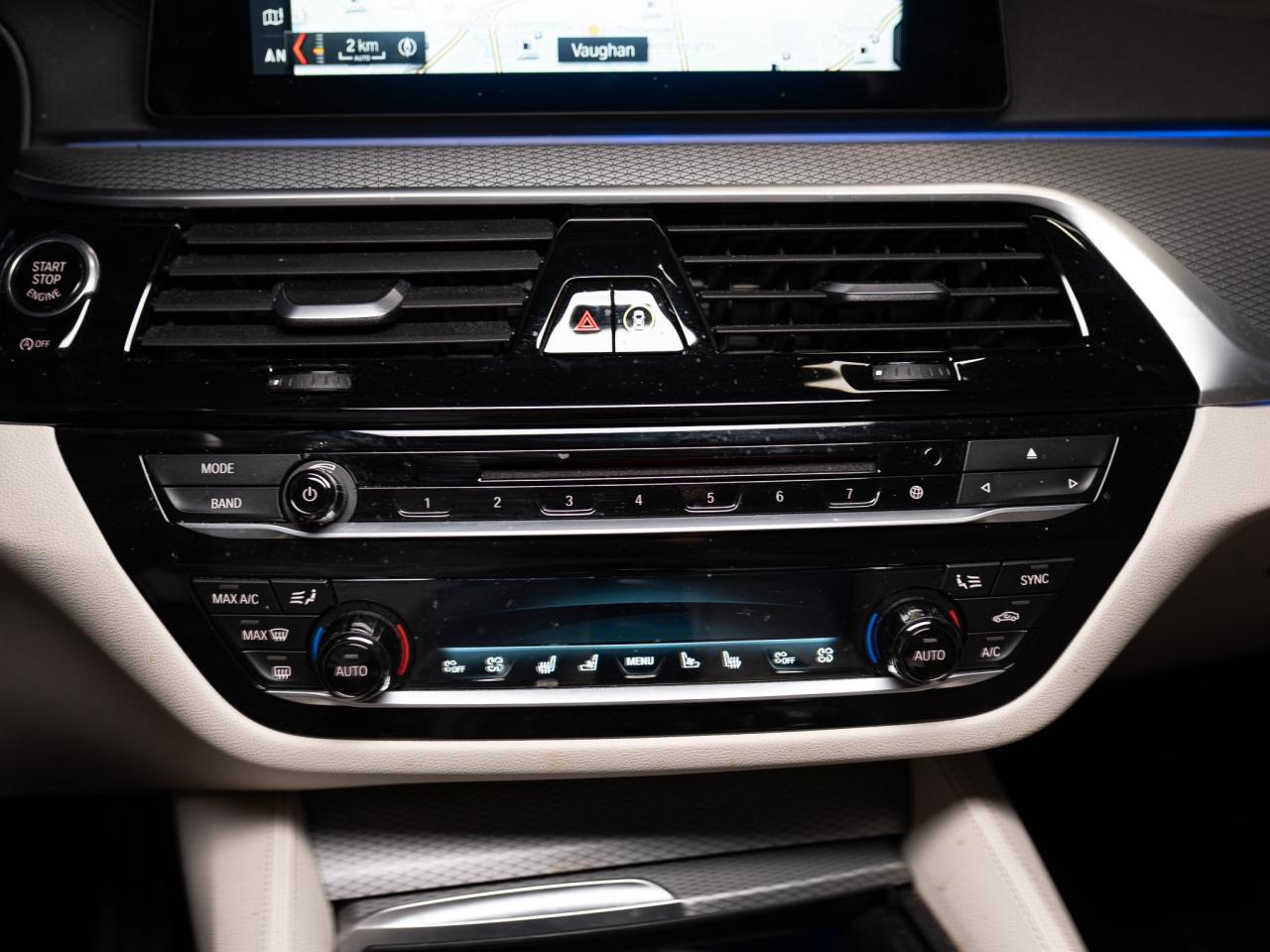 2019 BMW 5 Series M550i | PREMIUM & ASSIST PKG | REMOTE PARKING Photo