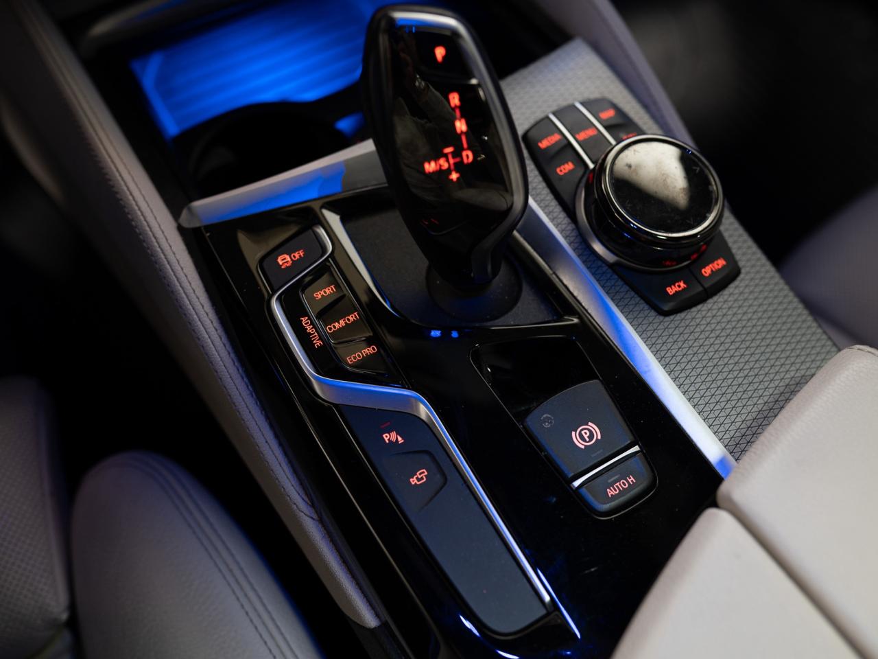 2019 BMW 5 Series M550i | PREMIUM & ASSIST PKG | REMOTE PARKING Photo