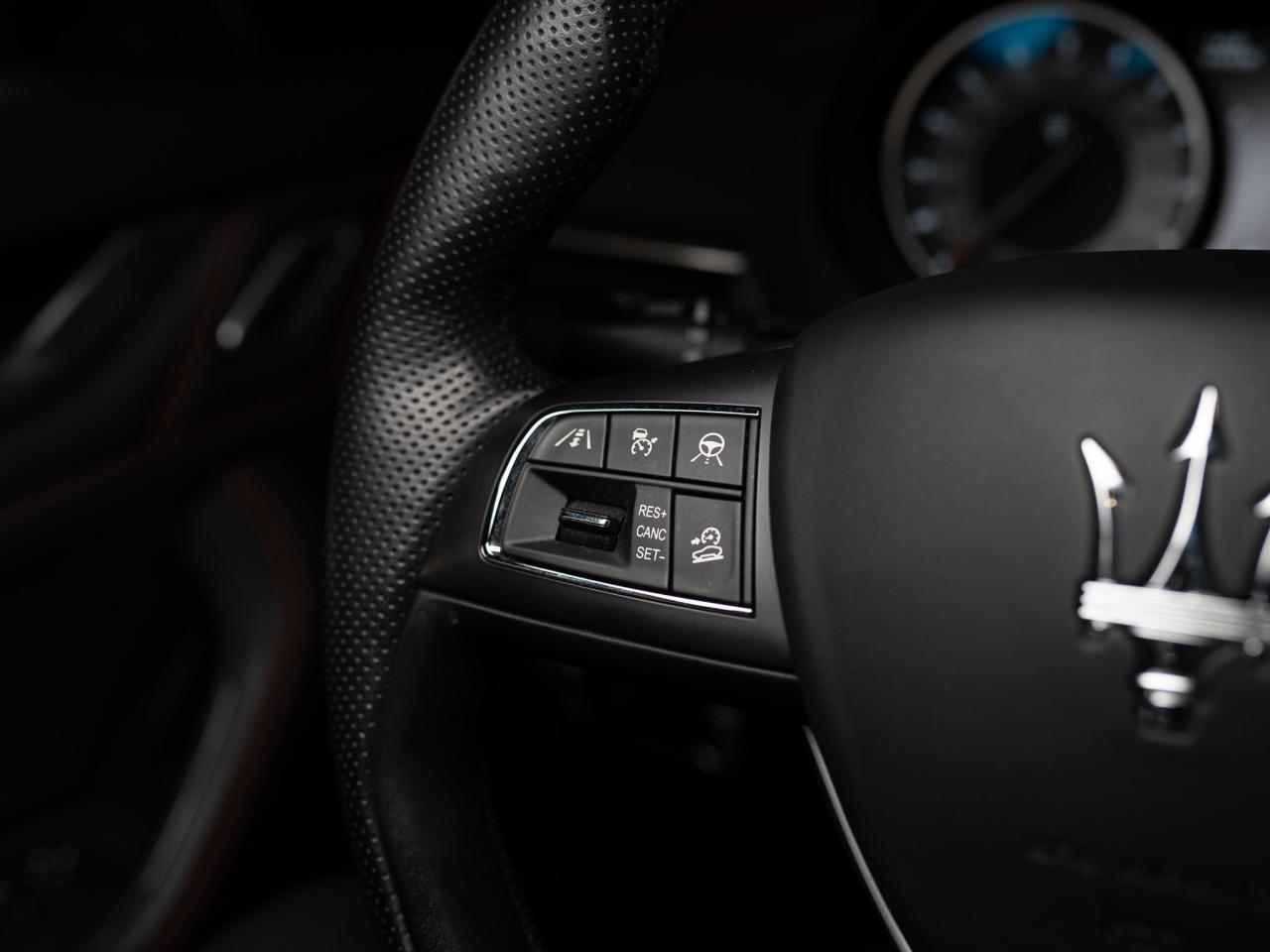 2022 Maserati Levante MODENA | HARMAN KARDON | PANO | 21 IN Photo