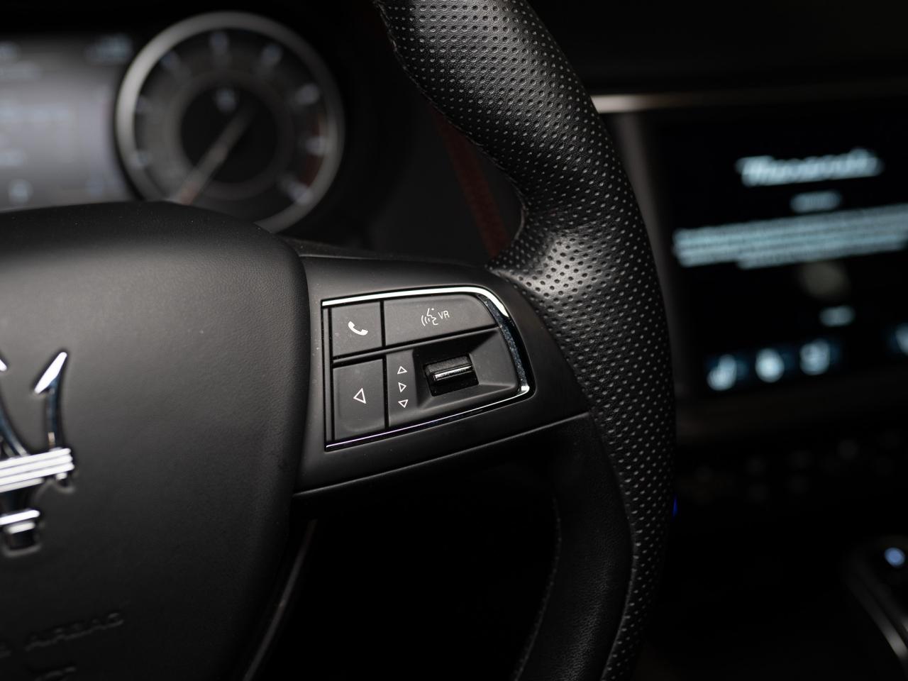 2022 Maserati Levante MODENA | HARMAN KARDON | PANO | 21 IN Photo